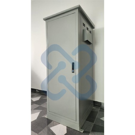 Gabinete de Piso para Exterior IP65  38RU Acero Laminado Epoxica Gris