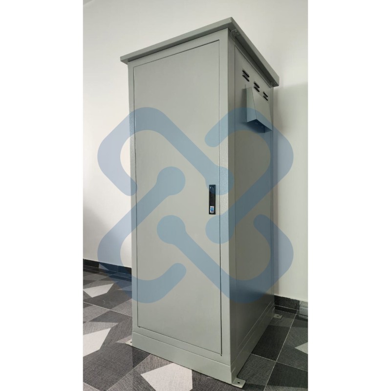 Gabinete de Piso para Exterior IP65  32RU Acero Laminado Epoxica Gris